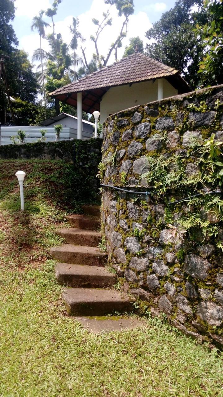 Hotel Lazy Gaze Ernakulam Exterior foto